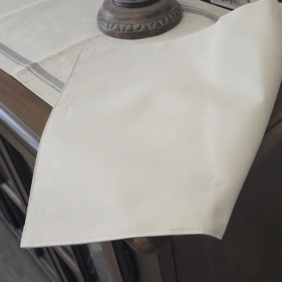 Hello Fall table runner - Picture 2 of 6